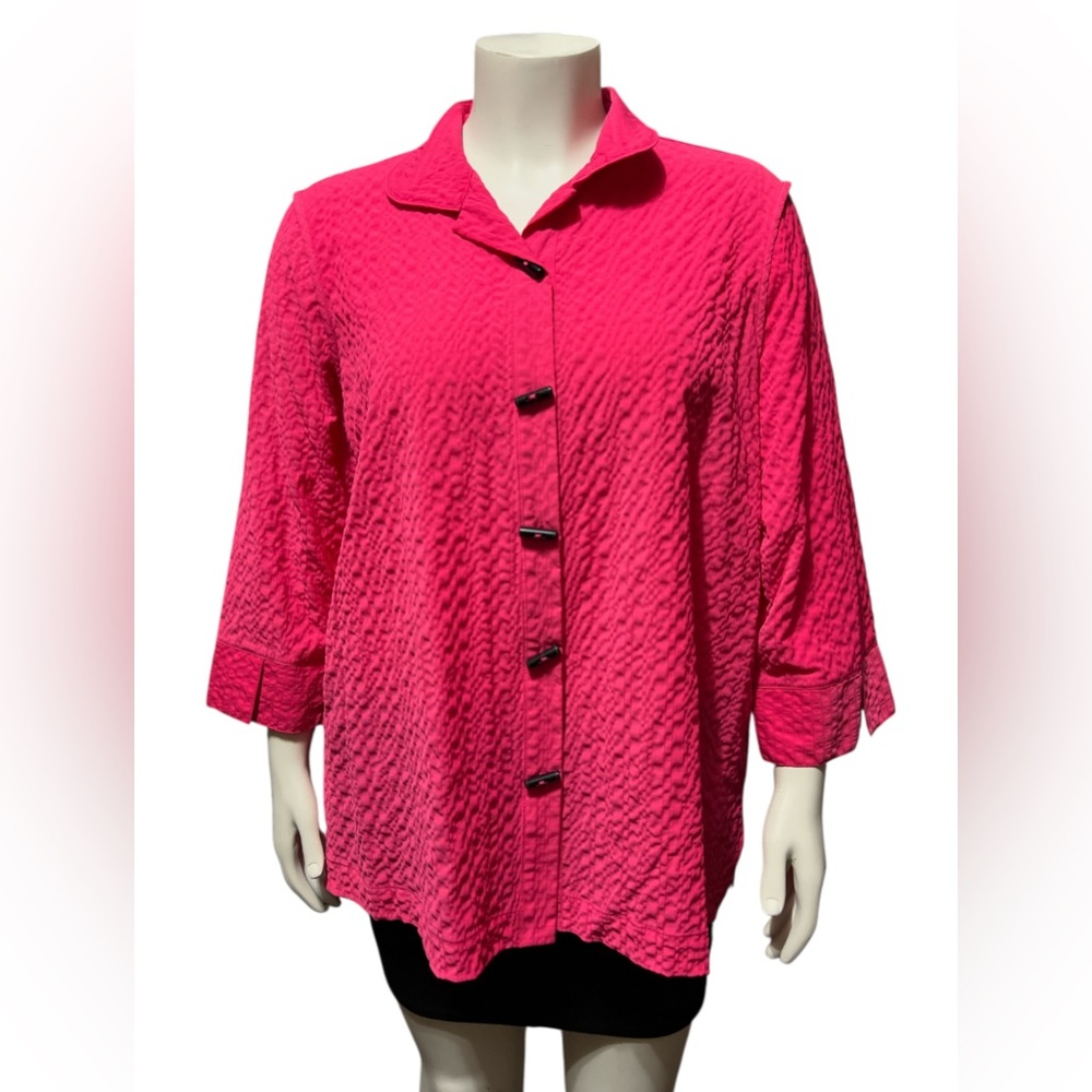 NWT Ali Miles Plus Size 1X Woven Textured Button Front Blouse Wire Collar